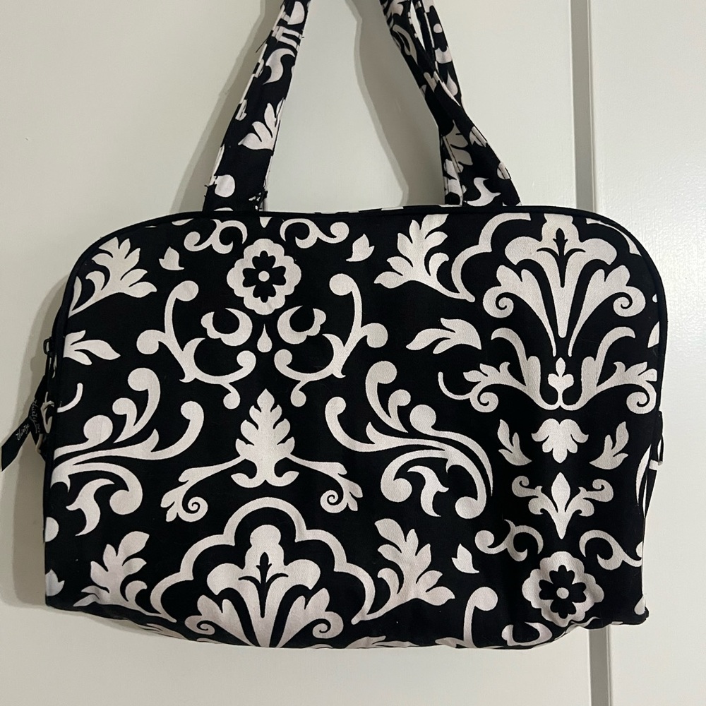 thirty-one Black and White Patterned Toiletry Bag - Picture 2 of 3